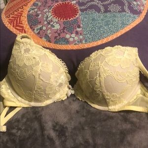 Body by Victoria Secret push up bra